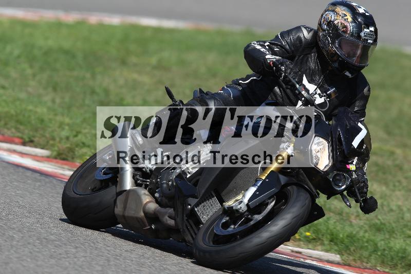 Archiv-2022/57 29.08.2022 Plüss Moto Sport ADR/Einsteiger/7